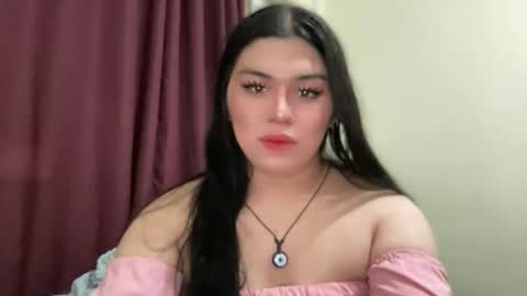 Yanahh online show from April 30, 7:41 pm