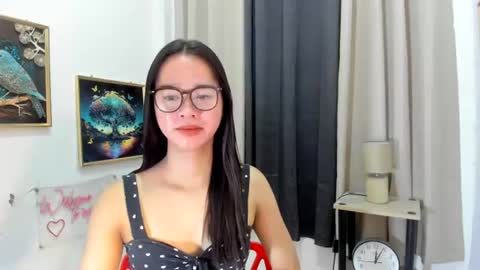 ashy online show from July 28, 2:13 pm