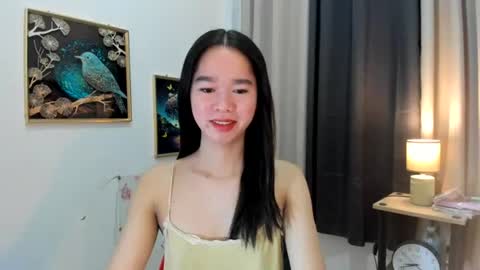 ashy online show from June 14, 11:21 am