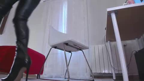 Toxic Goddess online show from February 15, 3:50 pm