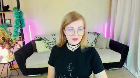 Alice online show from November 24, 9:33 am