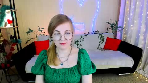 Alice online show from June 7, 9:38 am