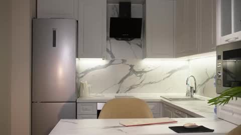 youur_sweetheart online show from December 5, 2:40 pm