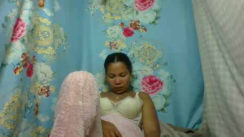 Snapshot of yrrinahot chatting on October 9, 9:02 am yrrinah online show from October 9, 9:02 am