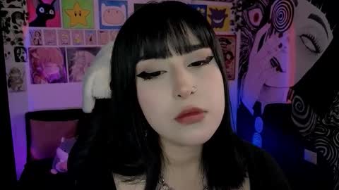    rawr   Anne Independent model      online show from September 9, 1:05 am