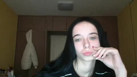 Yuliia online show from November 4, 6:51 am