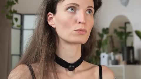 yulla dao online show from October 20, 4:10 pm