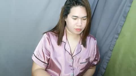 yummy_hardfucker online show from March 4, 7:20 pm