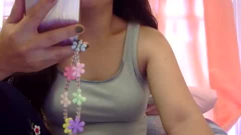 yummyclaya online show from November 27, 12:35 am