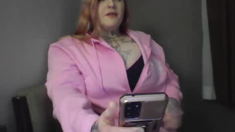 yummythick5150 online show from January 29, 5:40 am
