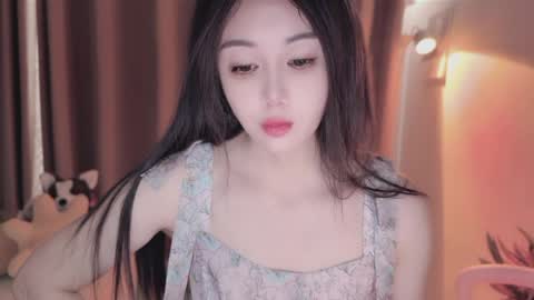 YunEr online show from June 8, 2:34 am