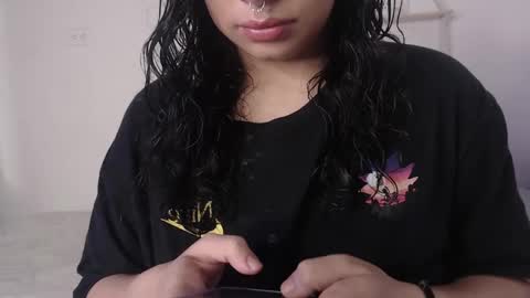 Snapshot of yungelitamor_ chatting on February 9, 4:57 am ELITA online show from February 9, 4:57 am