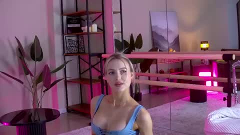 Tessa online show from July 20, 6:52 pm