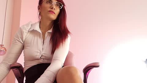 Zoe  online show from November 5, 2:28 am