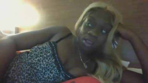 zadieashley online show from July 22, 6:14 am