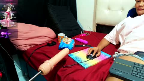 Snapshot of zafira_mature chatting on January 19, 4:14 pm zafira online show from January 19, 4:14 pm