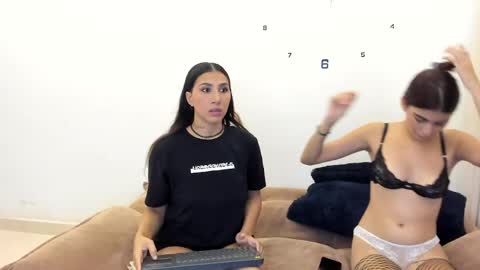 zafiro_lee online show from June 3, 3:51 am
