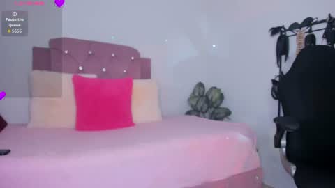 Zaira  online show from July 10, 4:57 am