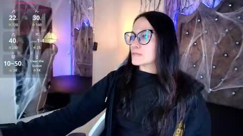   online show from October 23, 7:31 pm