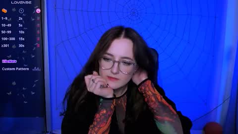 ur kitten 3 online show from November 10, 3:56 am