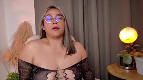 Zara Nova online show from June 23, 11:03 pm