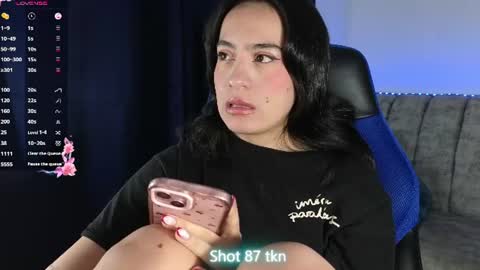zaradames_ online show from July 6, 3:23 am
