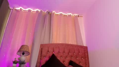 Snapshot of zaradulce chatting on September 22, 4:27 pm Zara . online show from September 22, 4:27 pm