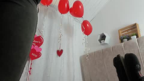 Snapshot of zaradulce chatting on February 18, 12:17 pm Zara . online show from February 18, 12:17 pm