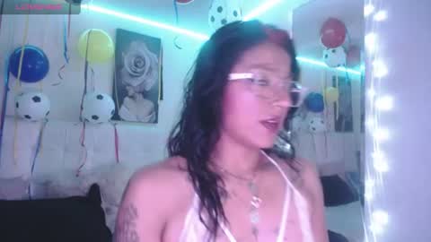 Zarah online show from July 6, 3:03 pm