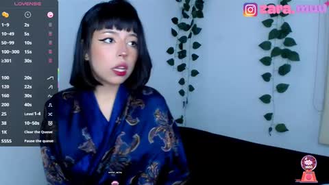 Snapshot of zaramuley chatting on February 17, 12:54 am Zara muley online show from February 17, 12:54 am