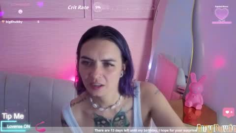 Isabella online show from July 17, 1:04 pm