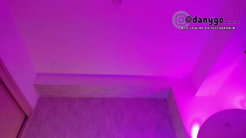 Snapshot of zarianaevanz chatting on March 1, 10:53 pm Zariana online show from March 1, 10:53 pm