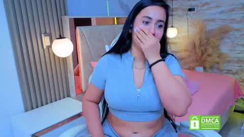 Zendaya  online show from February 5, 3:48 pm