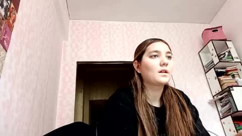 zeniabrossoit online show from April 28, 8:51 am