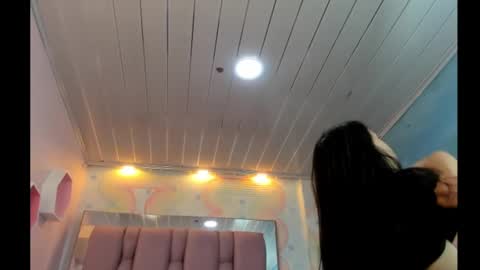 Snapshot of zephyra_angels1 chatting on February 17, 11:44 am ZEPHYRA ANGELS online show from February 17, 11:44 am