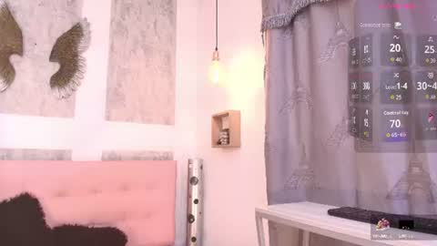ZHAMIRA  ANDRES online show from July 11, 8:09 pm