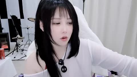 zhen online show from April 22, 11:02 pm