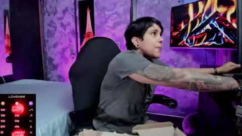 zhoestrong online show from July 23, 1:29 am