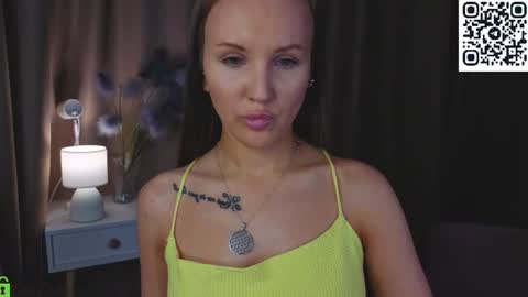 Zlata  Mon Tue Thu Fri Sun Sa GMT 3 0000pm - 0600pm  online show from July 6, 9:14 am