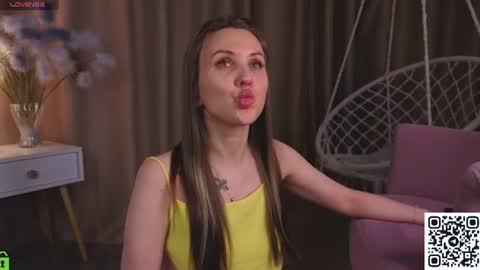 Zlata  Mon Tue Thu Fri Sun Sa GMT 3 0000pm - 0600pm  online show from June 25, 5:36 pm