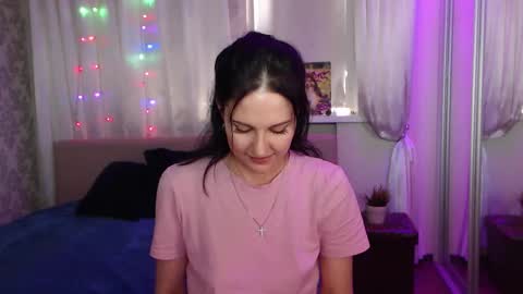 Snapshot of zlatagoddess chatting on September 24, 10:47 am Zlata online show from September 24, 10:47 am