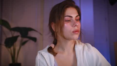 Zara  Join next live  at 5PM EST  online show from January 5, 10:24 pm