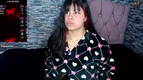 Zoe Bronw online show from October 9, 10:08 am