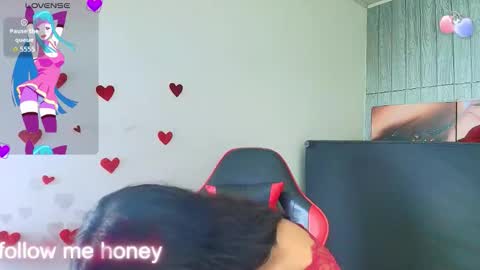 Z O E online show from February 27, 9:47 pm