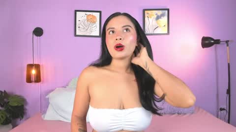 Zoe  online show from May 28, 2:53 am