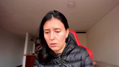 ZOE online show from October 21, 7:29 pm