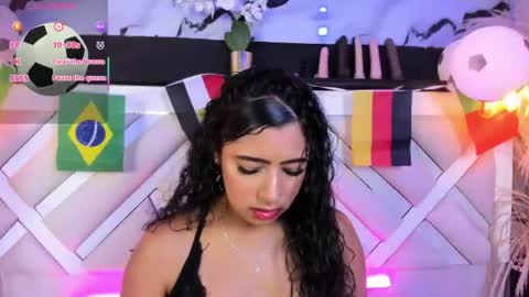 Zoey  online show from June 26, 11:28 pm