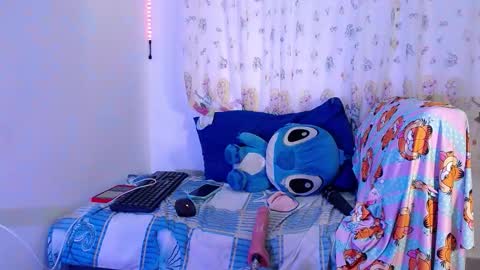 Catalina online show from February 11, 11:01 am