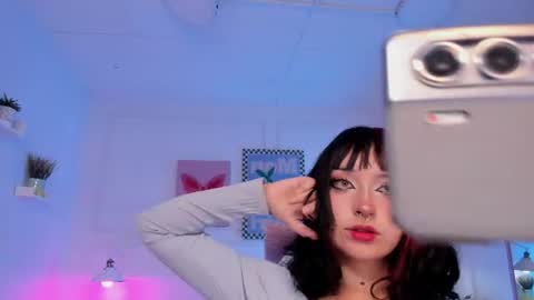 Zoe Lynch online show from June 23, 12:36 pm