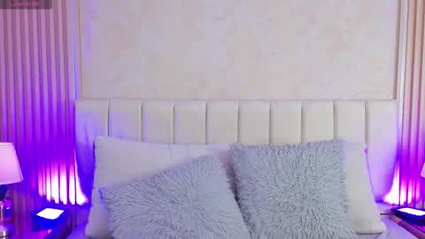 zoebarlowe online show from January 16, 7:10 pm